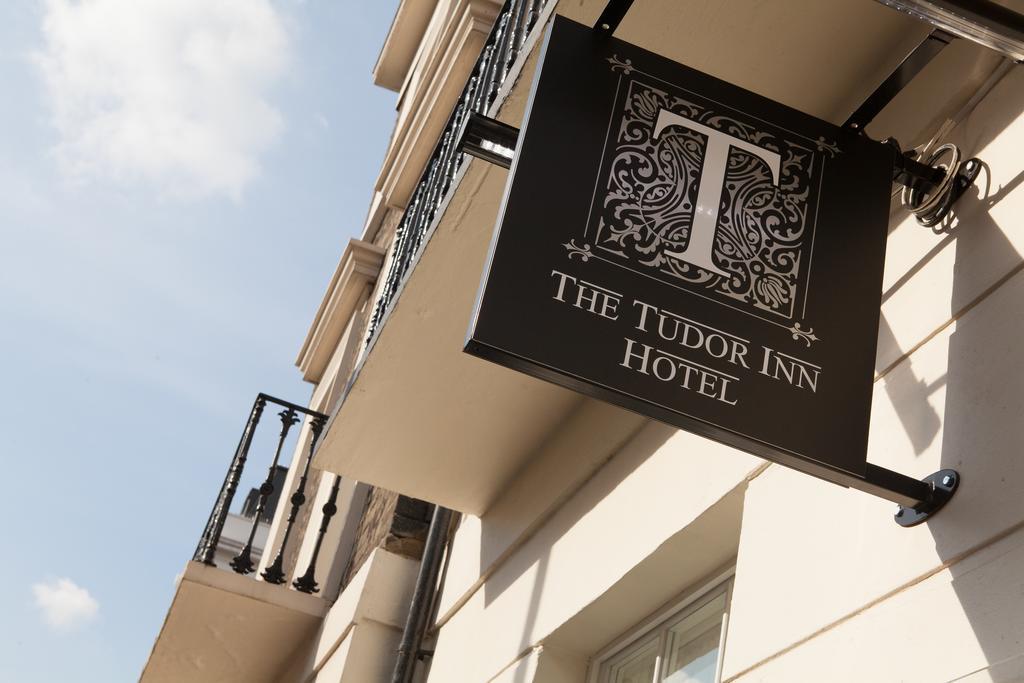 לונדון The Tudor Inn Hotel מראה חיצוני תמונה